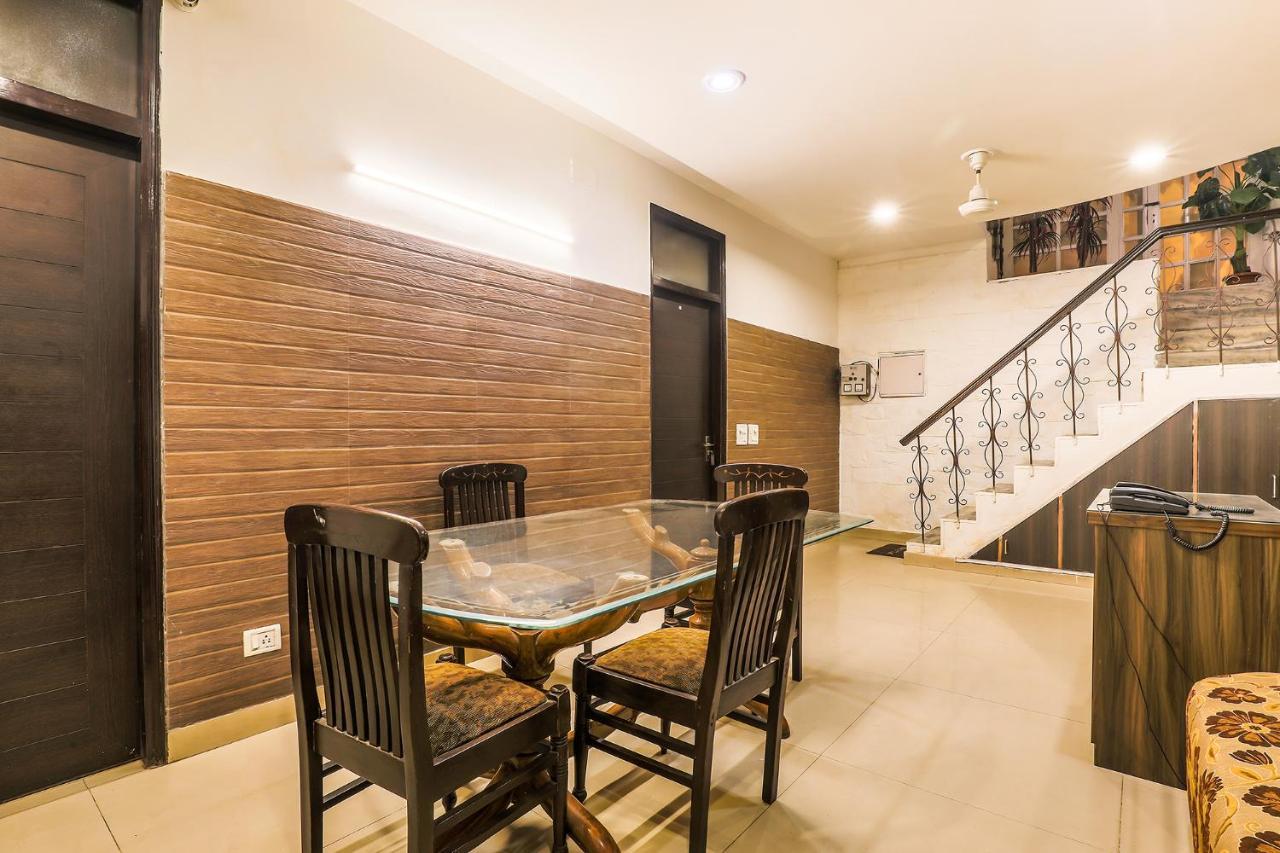 Fabexpress Hemkunt Mansion Hotel Noida Exterior foto
